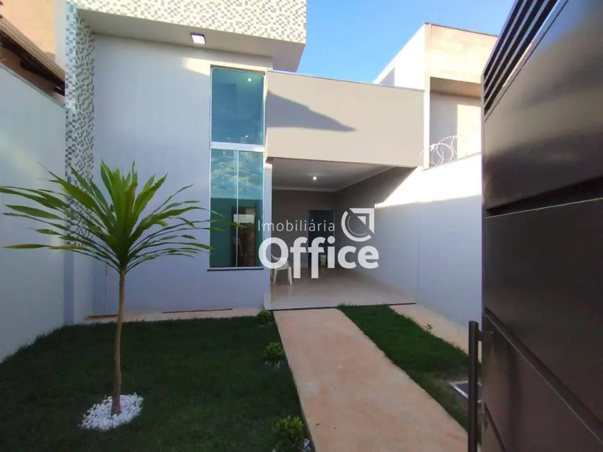 Foto 1 de Casa com 3 quartos à venda, 150m2 em Residencial Flor do Cerrado, Anapolis - GO