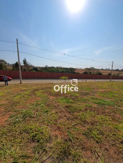 Foto 2 de Terreno / Lote à venda, 445m2 em Anapolis - GO