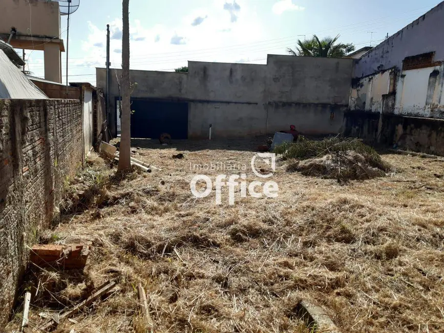 Foto 5 de Terreno / Lote à venda, 274m2 em Vila Santa Maria, Anapolis - GO
