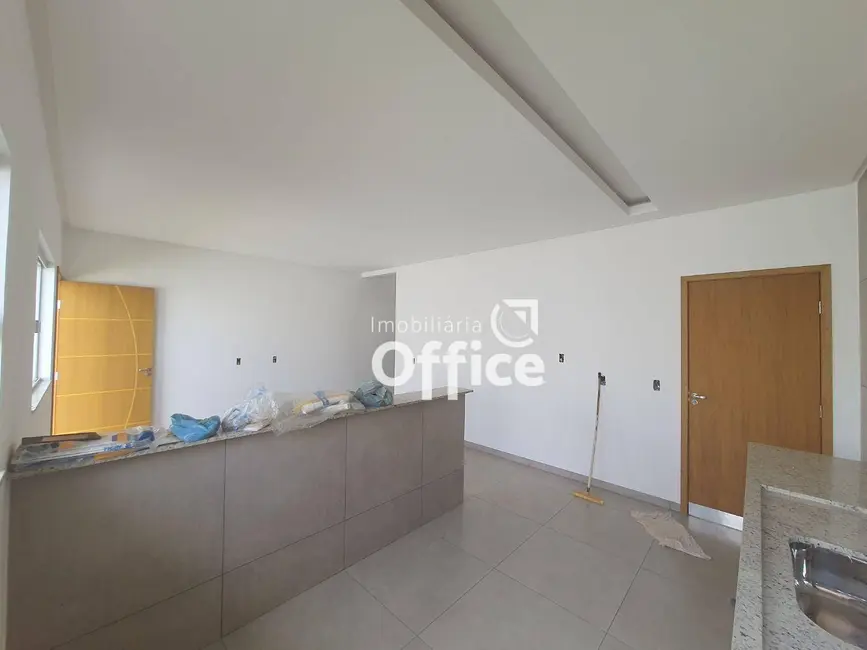 Casa com 3 quartos à venda, 161m2 em Residencial Flamboyant, Anapolis - GO - imagem 4 Foto 4 de Casa com 3 quartos à venda, 161m2 em Residencial Flamboyant, Anapolis - GO