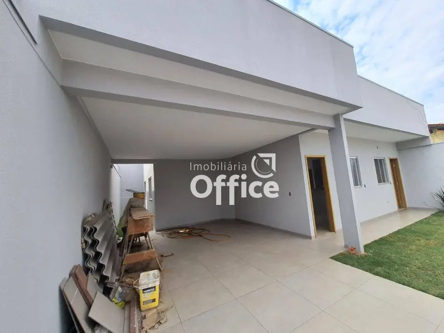 Foto 2 de Casa com 3 quartos à venda, 161m2 em Residencial Flamboyant, Anapolis - GO