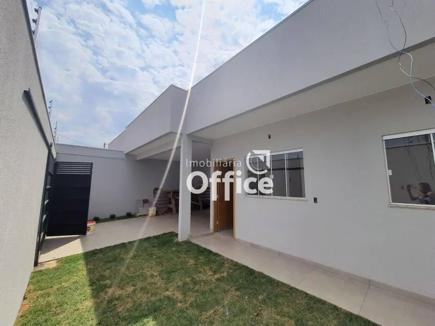 Casa com 3 quartos à venda, 161m2 em Residencial Flamboyant, Anapolis - GO - imagem 3 Foto 3 de Casa com 3 quartos à venda, 161m2 em Residencial Flamboyant, Anapolis - GO