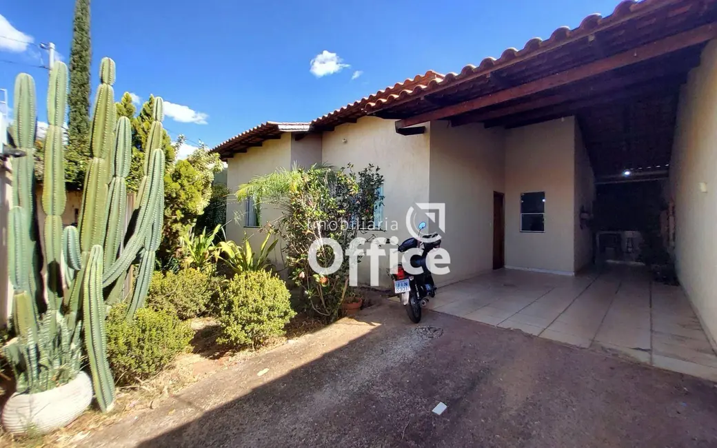 Casa com 3 quartos à venda, 300m2 em Parque Brasília 2ª Etapa, Anapolis - GO - imagem 5 Foto 5 de Casa com 3 quartos à venda, 300m2 em Parque Brasília 2ª Etapa, Anapolis - GO