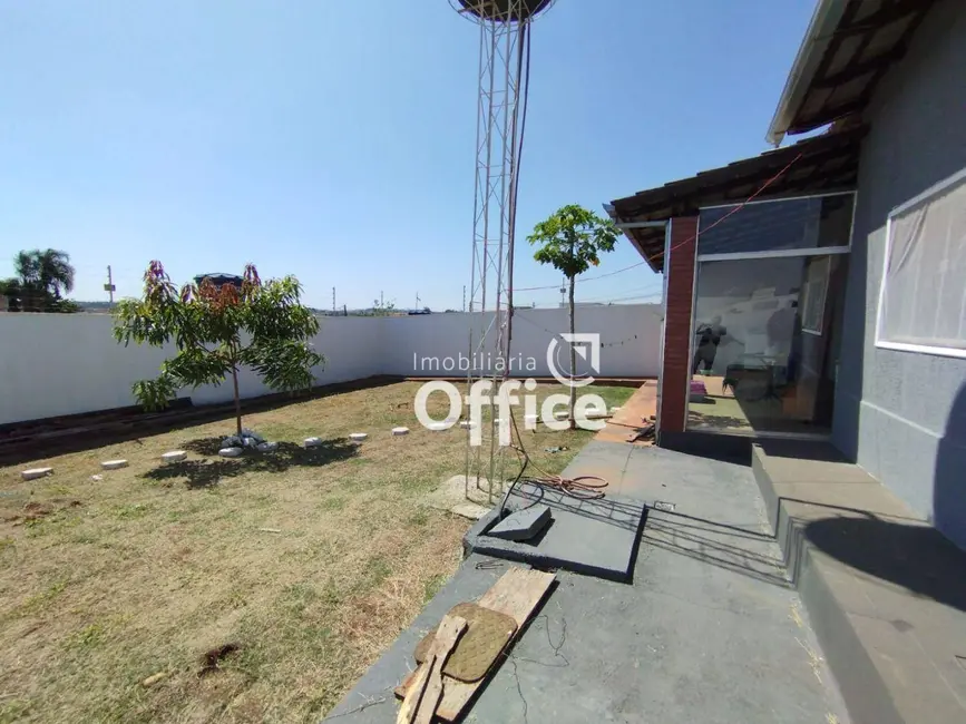 Casa com 3 quartos à venda, 480m2 em Setor Residencial das Rosas, Anapolis - GO - imagem 6 Foto 6 de Casa com 3 quartos à venda, 480m2 em Setor Residencial das Rosas, Anapolis - GO