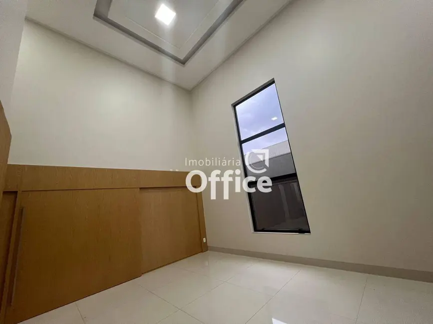 Foto 3 de Casa de Condomínio com 4 quartos à venda, 490m2 em Residencial Anaville, Anapolis - GO