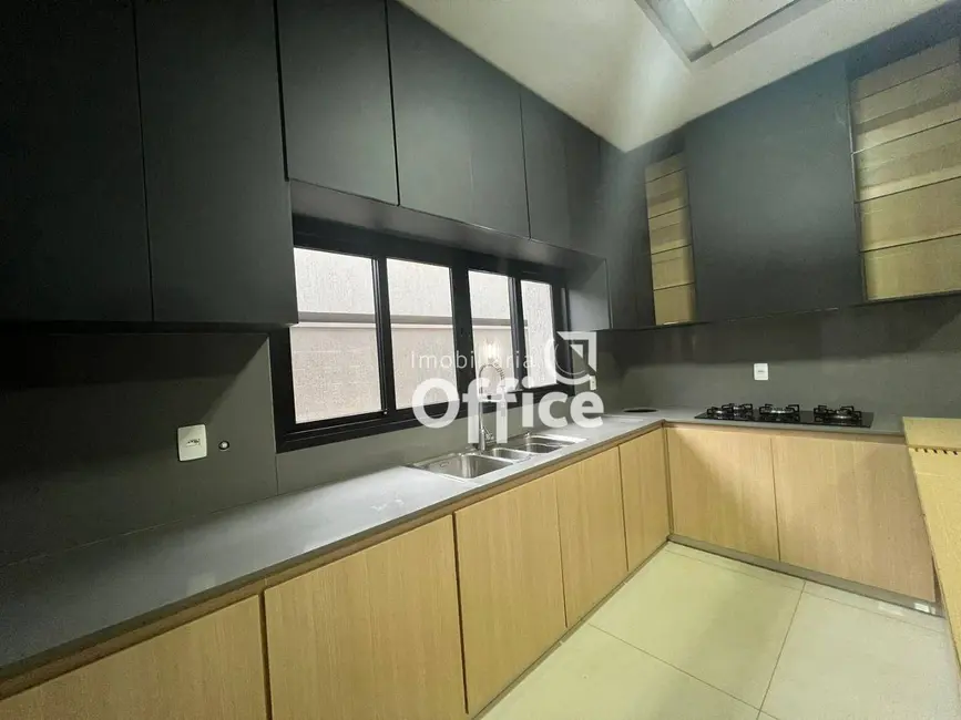 Foto 8 de Casa de Condomínio com 4 quartos à venda, 490m2 em Residencial Anaville, Anapolis - GO