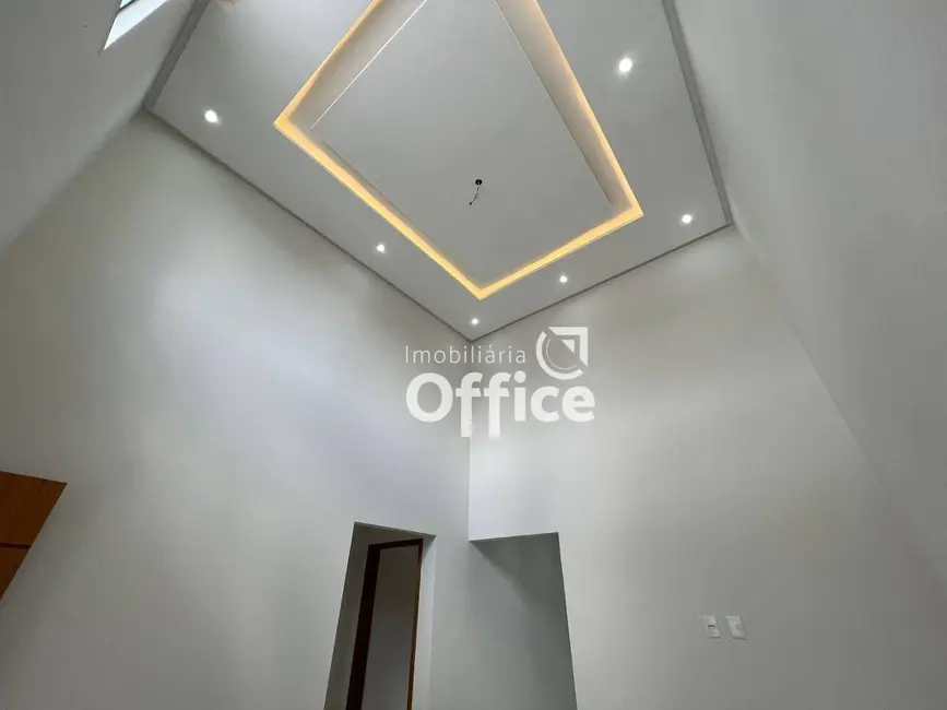Foto 4 de Casa com 3 quartos à venda, 216m2 em Campos Elísios, Anapolis - GO