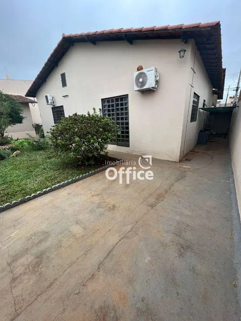 Casa com 4 quartos à venda, 595m2 em Maracanã, Anapolis - GO - imagem 3 Foto 3 de Casa com 4 quartos à venda, 595m2 em Maracanã, Anapolis - GO