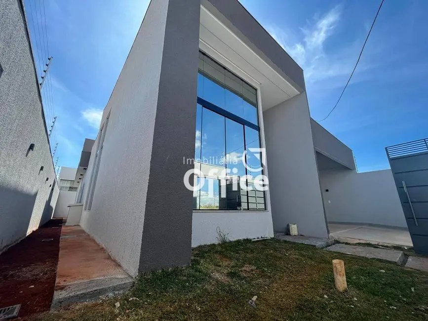 Foto 1 de Casa com 3 quartos à venda, 300m2 em Residencial Cerejeiras, Anapolis - GO