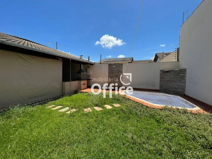 Foto 7 de Casa com 3 quartos à venda, 300m2 em Parque Brasília 2ª Etapa, Anapolis - GO