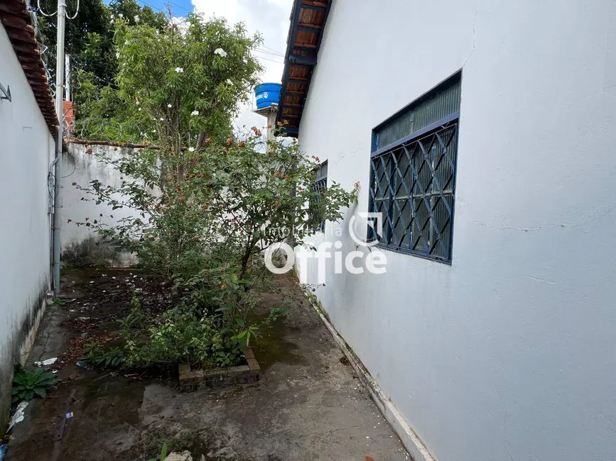 Casa com 4 quartos à venda, 241m2 em Boa Vista, Anapolis - GO - imagem 2 Foto 2 de Casa com 4 quartos à venda, 241m2 em Boa Vista, Anapolis - GO