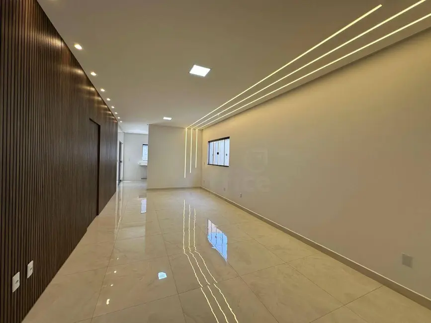 Foto 3 de Casa com 3 quartos à venda, 300m2 em Parque Brasília 2ª Etapa, Anapolis - GO