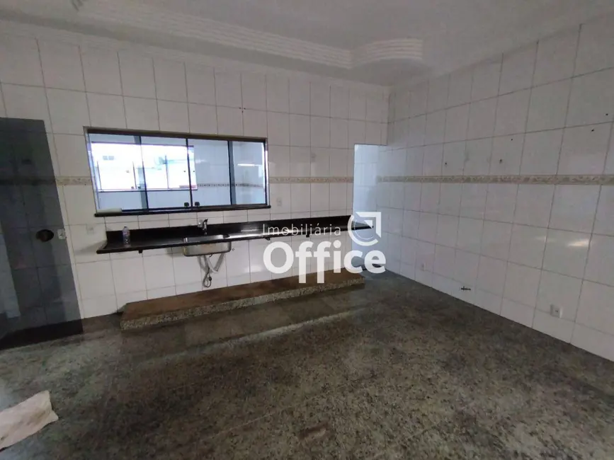 Foto 4 de Sobrado com 4 quartos à venda, 450m2 em Setor Central, Anapolis - GO