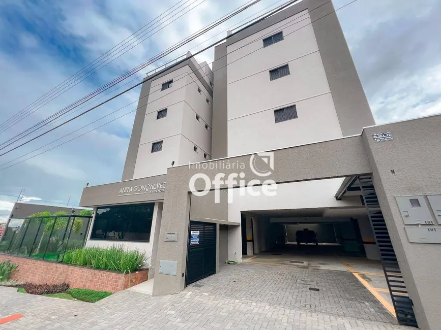 Foto 4 de Apartamento com 2 quartos à venda, 79m2 em Santo André, Anapolis - GO
