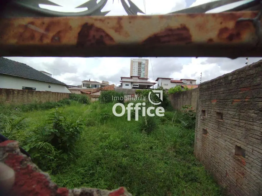 Foto 2 de Terreno / Lote à venda, 520m2 em Jundiaí, Anapolis - GO