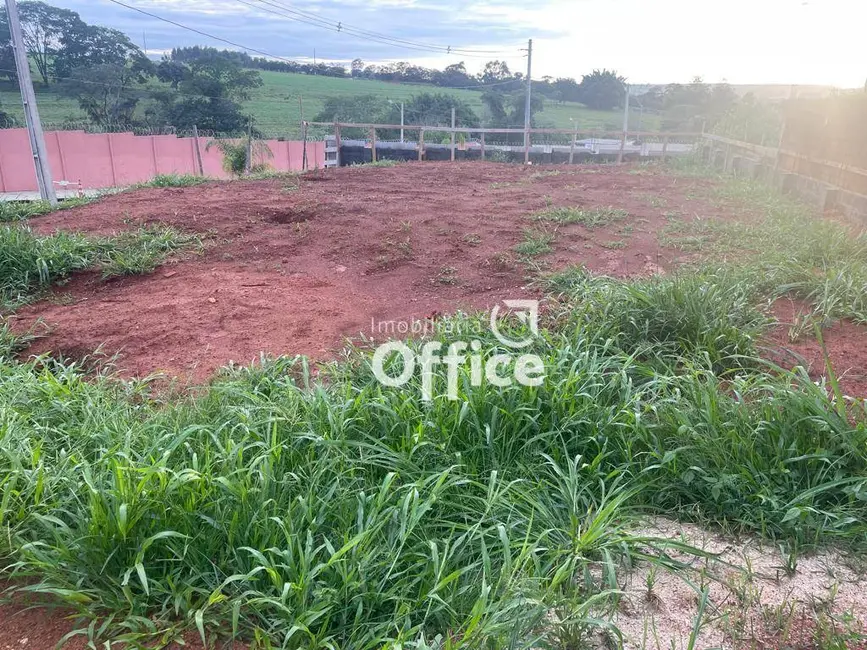 Foto 3 de Terreno / Lote à venda, 520m2 em Anapolis - GO