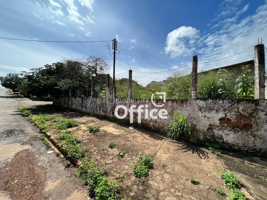 Sala Comercial à venda, 1080m2 em Setor Central, Anapolis - GO - imagem 4 Foto 4 de Sala Comercial à venda, 1080m2 em Setor Central, Anapolis - GO