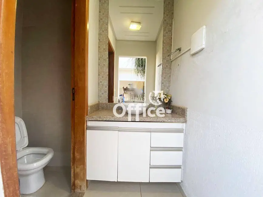 Casa com 3 quartos à venda, 360m2 em Setor Sul Jamil Miguel, Anapolis - GO - imagem 5 Foto 5 de Casa com 3 quartos à venda, 360m2 em Setor Sul Jamil Miguel, Anapolis - GO