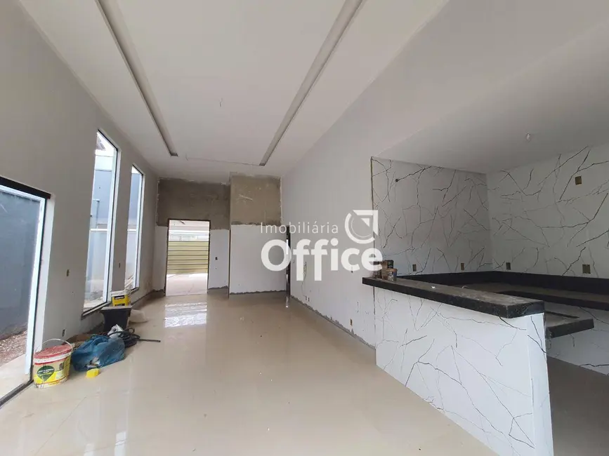 Casa com 3 quartos à venda, 200m2 em Loteamento Residencial Verona, Anapolis - GO - imagem 2 Foto 2 de Casa com 3 quartos à venda, 200m2 em Loteamento Residencial Verona, Anapolis - GO
