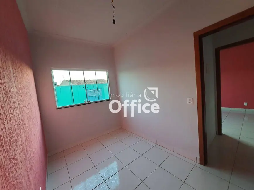 Foto 8 de Casa com 4 quartos à venda, 300m2 em Parque dos Pirineus, Anapolis - GO