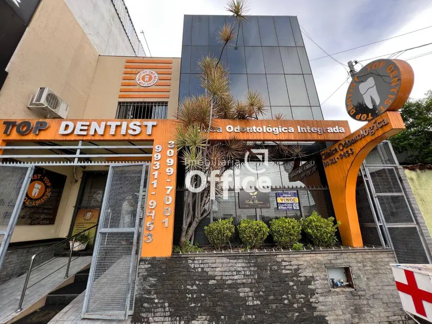 Foto 2 de Sobrado com 4 quartos à venda, 197m2 em Setor Central, Anapolis - GO