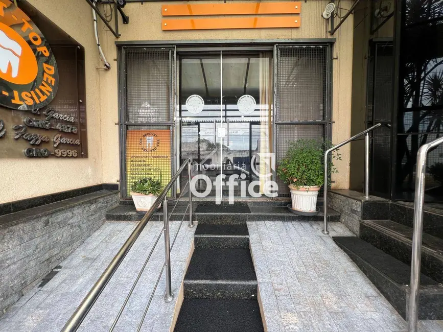 Foto 4 de Sobrado com 4 quartos à venda, 197m2 em Setor Central, Anapolis - GO