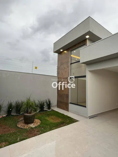 Casa com 3 quartos à venda, 250m2 em Anapolis - GO - imagem 2 Foto 2 de Casa com 3 quartos à venda, 250m2 em Anapolis - GO