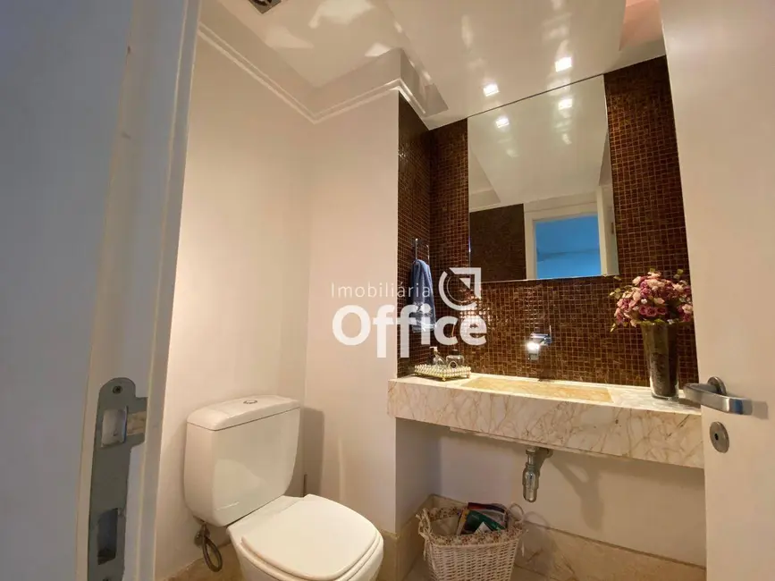 Foto 9 de Apartamento com 4 quartos à venda, 190m2 em Jundiaí, Anapolis - GO