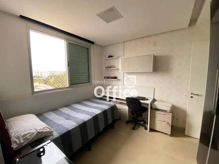 Foto 7 de Apartamento com 4 quartos à venda, 190m2 em Jundiaí, Anapolis - GO