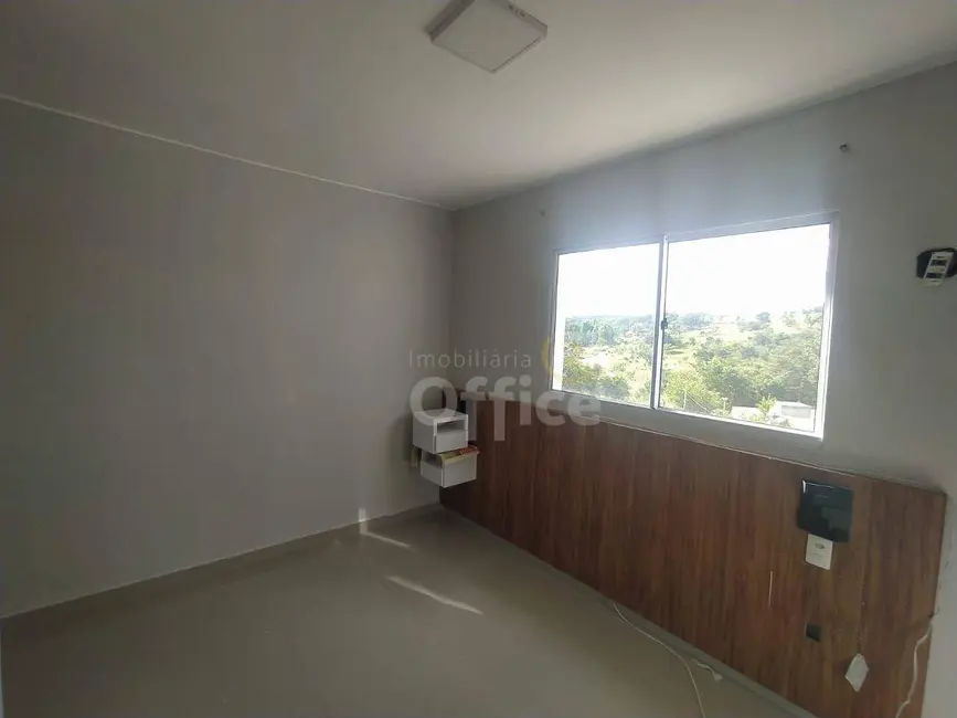 Foto 2 de Apartamento com 2 quartos para alugar, 70m2 em Vila Fabril, Anapolis - GO