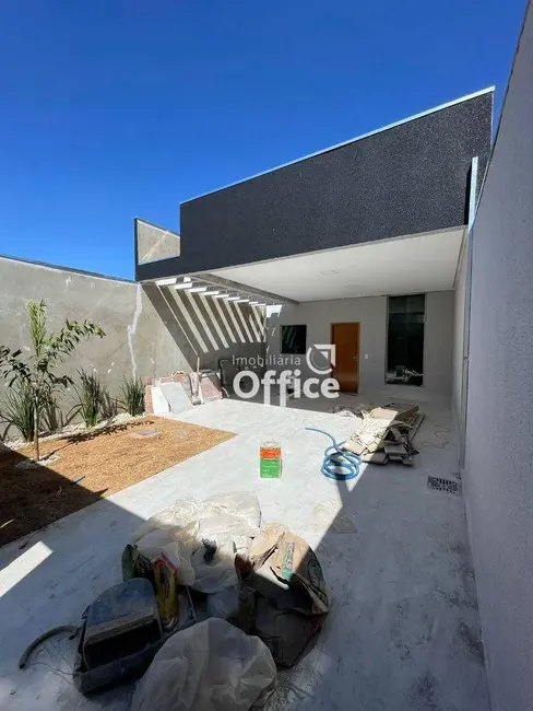 Foto 2 de Casa com 3 quartos à venda, 150m2 em Parque Brasília 2ª Etapa, Anapolis - GO