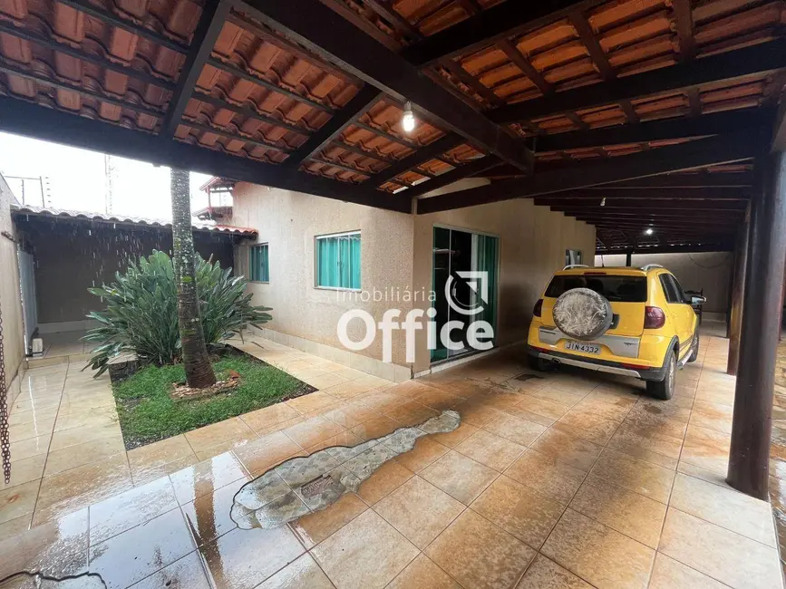 Foto 3 de Casa com 3 quartos à venda, 374m2 em Anápolis City, Anapolis - GO