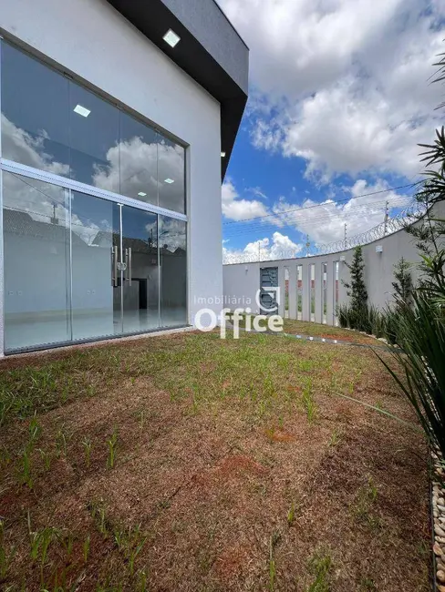 Foto 3 de Casa com 4 quartos à venda, 257m2 em Residencial Jardins do Lago, Anapolis - GO