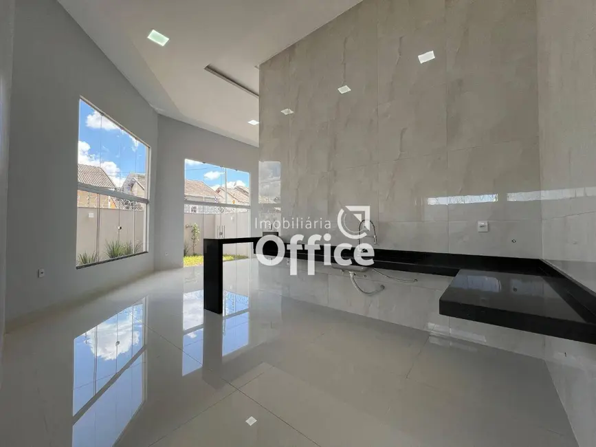 Foto 1 de Casa com 4 quartos à venda, 257m2 em Residencial Jardins do Lago, Anapolis - GO