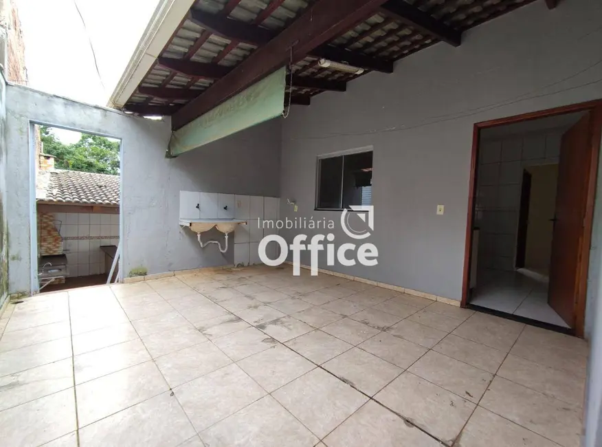 Casa com 3 quartos à venda, 308m2 em Residencial Dom Felipe, Anapolis - GO - imagem 5 Foto 5 de Casa com 3 quartos à venda, 308m2 em Residencial Dom Felipe, Anapolis - GO