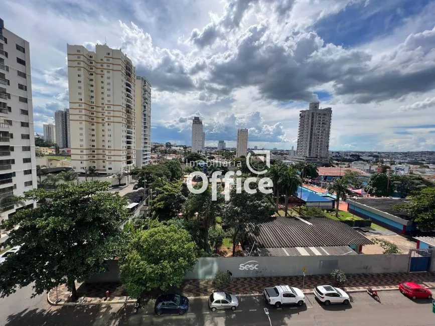 Foto 5 de Apartamento com 4 quartos à venda, 173m2 em Jundiaí, Anapolis - GO