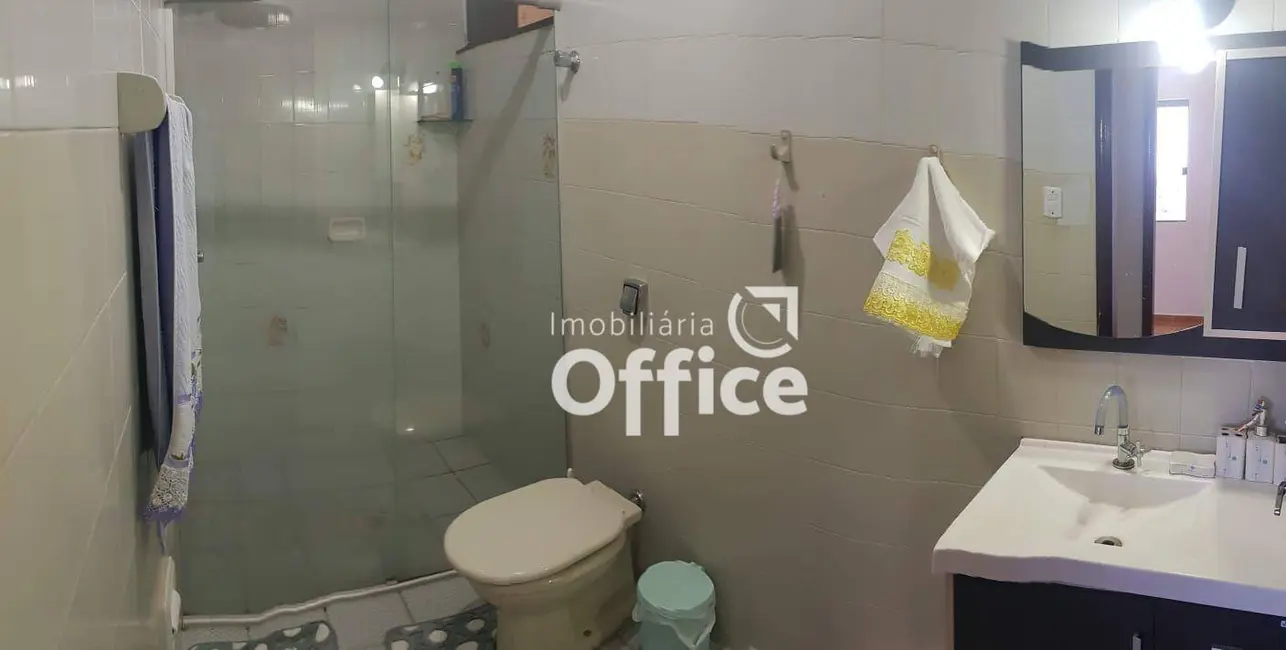 Foto 4 de Apartamento com 3 quartos à venda, 92m2 em Vila Jussara, Anapolis - GO