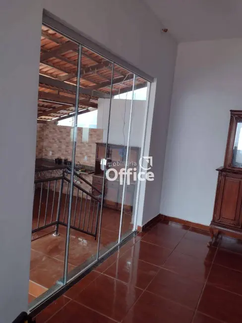 Foto 8 de Casa com 3 quartos à venda, 300m2 em Itamaraty 4ª Etapa, Anapolis - GO