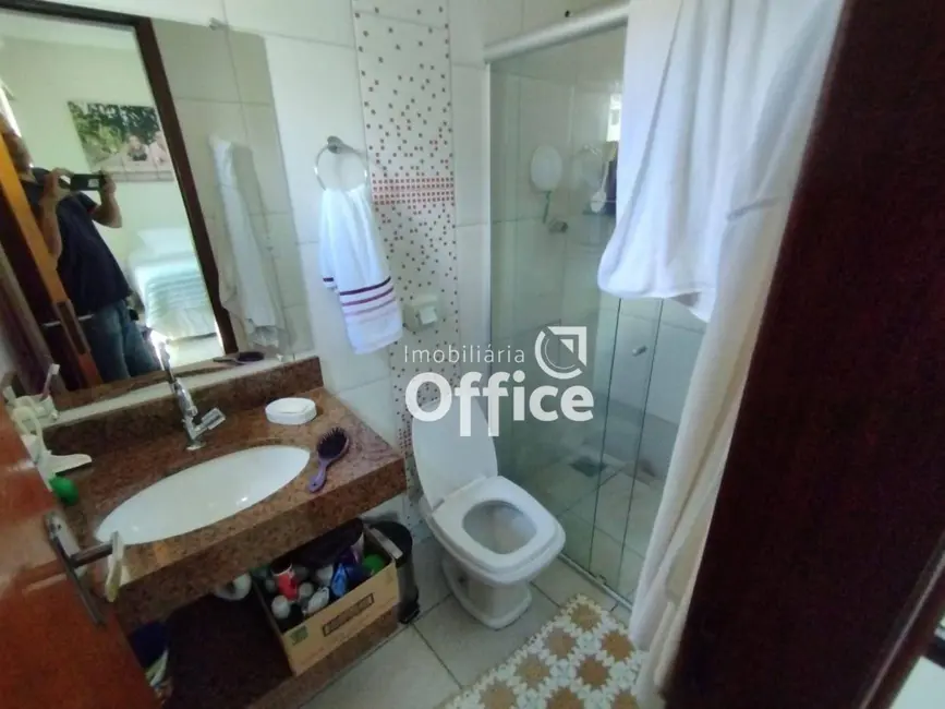 Foto 8 de Casa com 3 quartos à venda, 390m2 em Jardim das Samambaias, Anapolis - GO