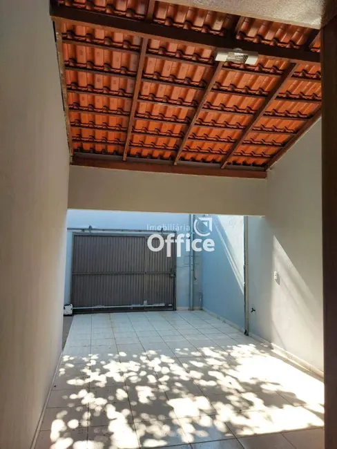 Casa com 3 quartos à venda, 300m2 em Víviam Parque, Anapolis - GO - imagem 2 Foto 2 de Casa com 3 quartos à venda, 300m2 em Víviam Parque, Anapolis - GO