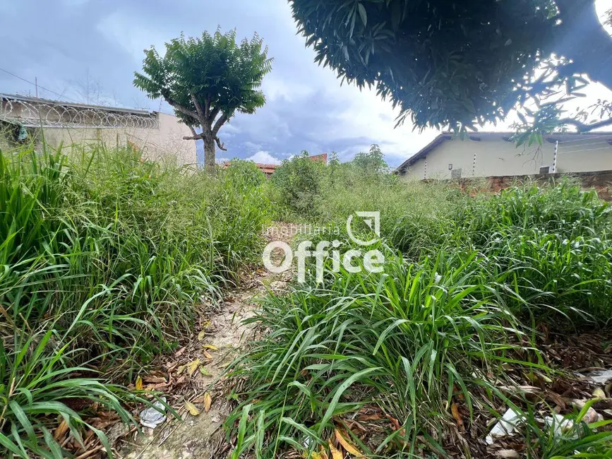 Foto 3 de Terreno / Lote à venda, 300m2 em Jibran El Hadj, Anapolis - GO