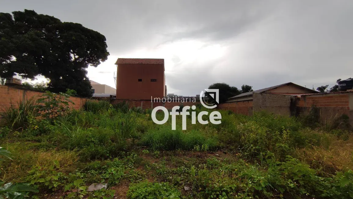 Foto 4 de Terreno / Lote à venda, 600m2 em Vila Jaiara, Anapolis - GO