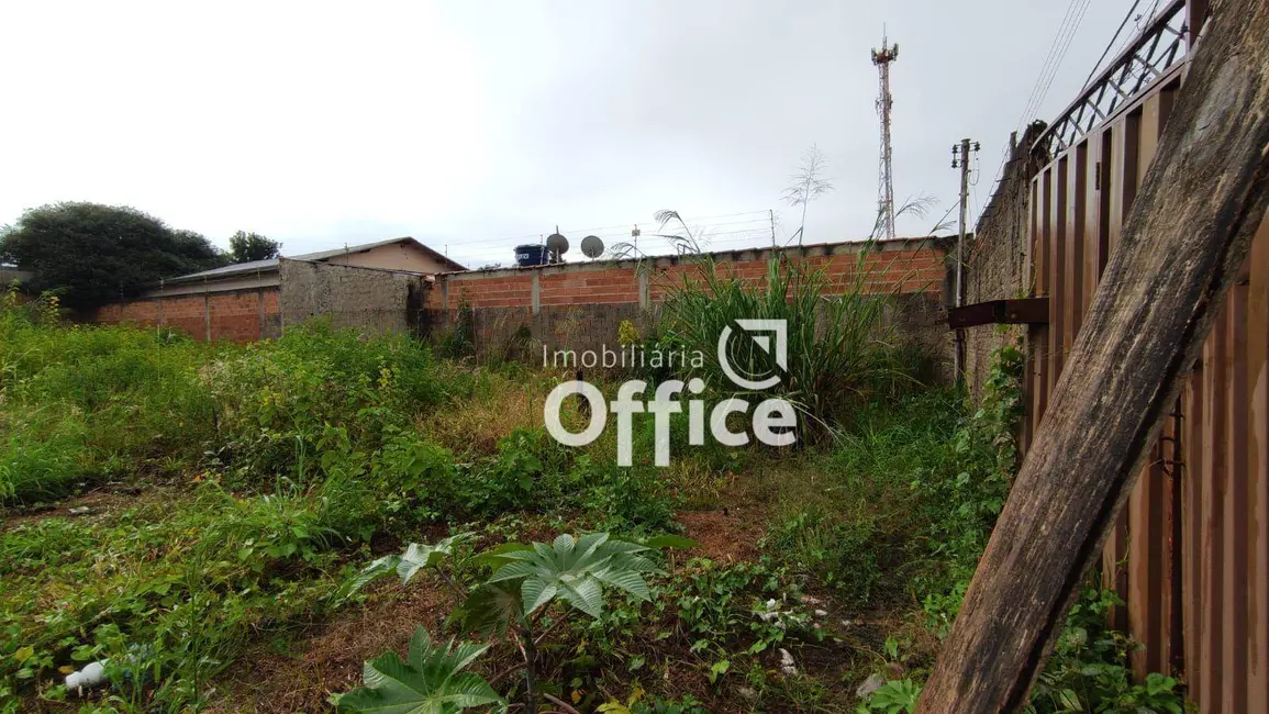Foto 3 de Terreno / Lote à venda, 600m2 em Vila Jaiara, Anapolis - GO