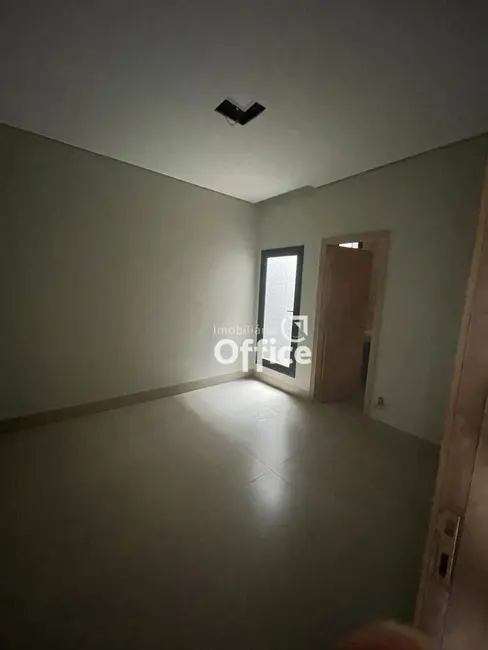 Casa com 3 quartos à venda, 241m2 em Jardim Ana Paula, Anapolis - GO - imagem 3 Foto 3 de Casa com 3 quartos à venda, 241m2 em Jardim Ana Paula, Anapolis - GO
