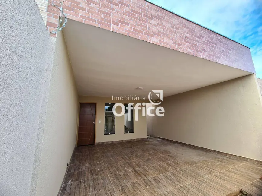 Foto 1 de Casa com 3 quartos à venda, 175m2 em Vila Fabril, Anapolis - GO