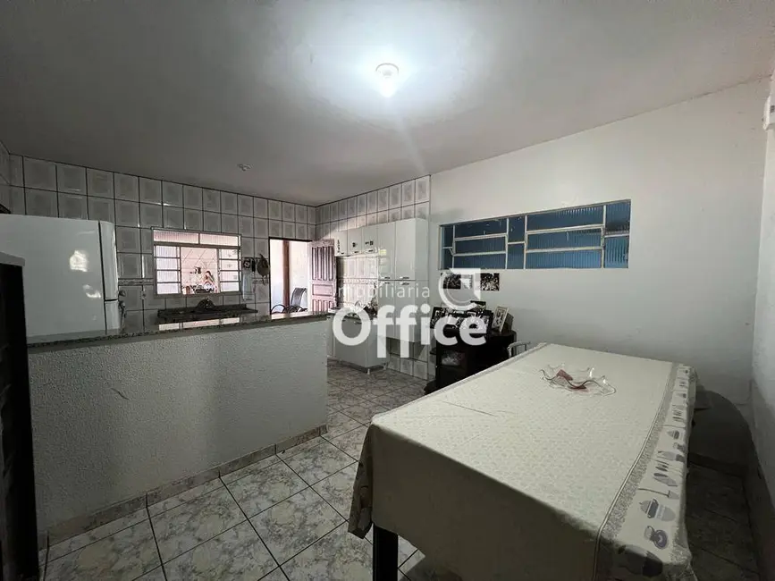 Foto 8 de Casa com 3 quartos à venda, 420m2 em Jundiaí, Anapolis - GO