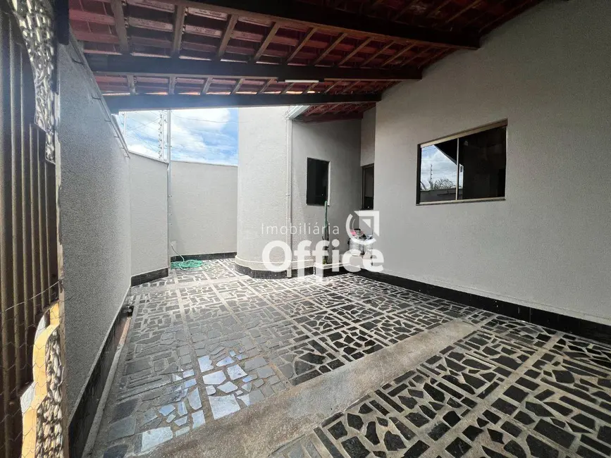 Casa com 2 quartos à venda, 200m2 em Residencial Ayrton Senna, Anapolis - GO - imagem 3 Foto 3 de Casa com 2 quartos à venda, 200m2 em Residencial Ayrton Senna, Anapolis - GO