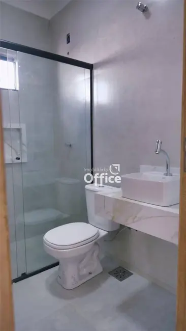 Casa com 3 quartos à venda, 200m2 em Jardim Itália, Anapolis - GO - imagem 4 Foto 4 de Casa com 3 quartos à venda, 200m2 em Jardim Itália, Anapolis - GO