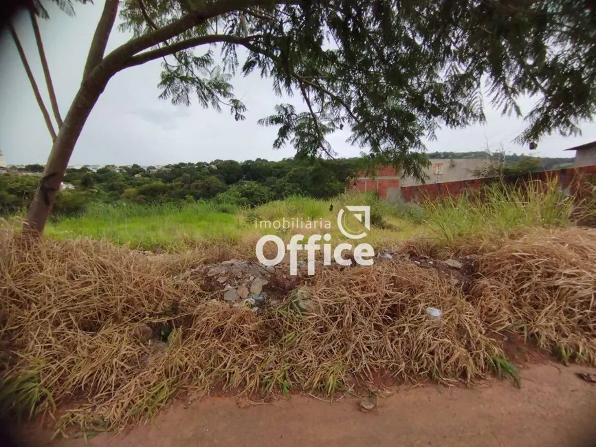 Foto 4 de Terreno / Lote à venda, 300m2 em Residencial Florença, Anapolis - GO