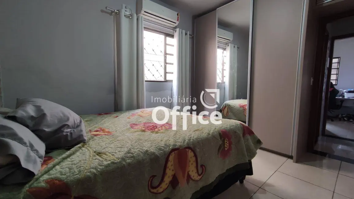 Foto 9 de Casa com 2 quartos à venda, 200m2 em Conjunto Habitacional Vila União, Anapolis - GO